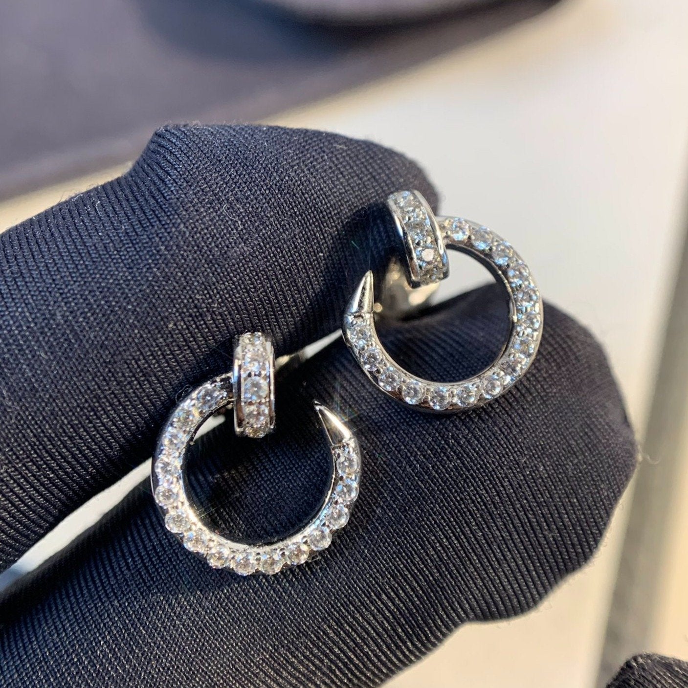TimiJUSTE EARRINGS SILVER DIAMONDS