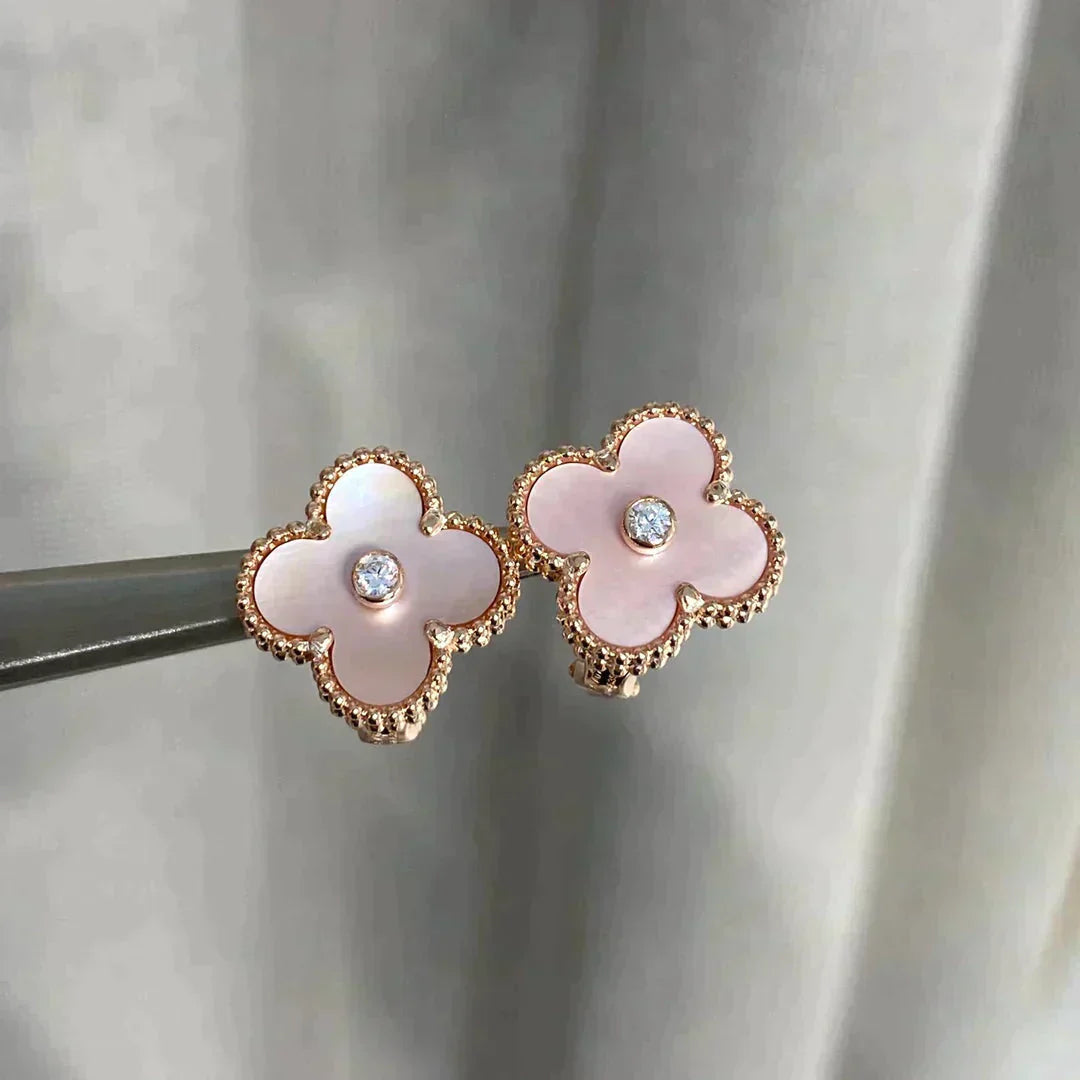 TimiCLOVER MEDIUM 1 MOTIFS  PINK MOP DIAMOND EARRINGS