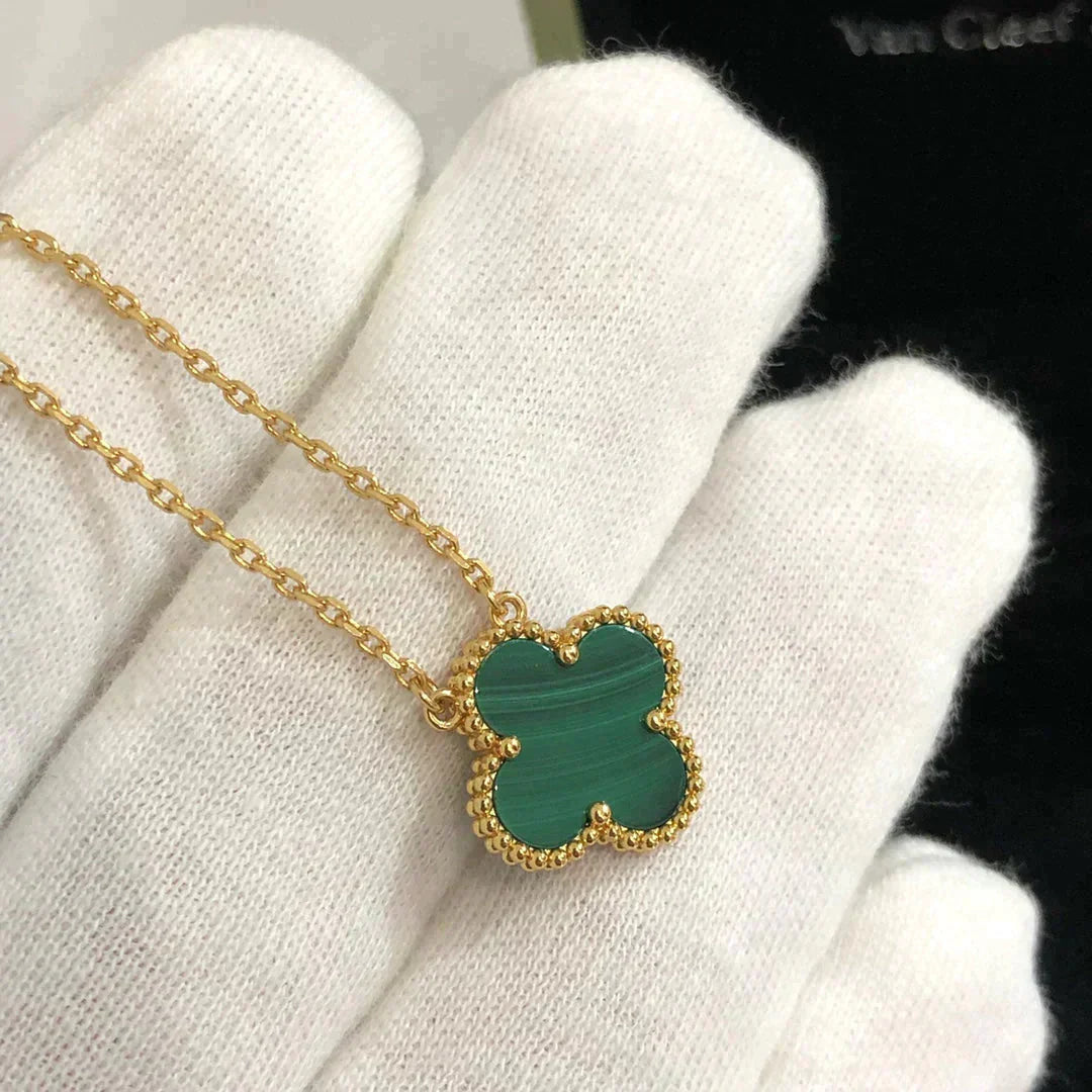 TimiCLOVER 15MM MALACHITE SINGLE FLOWER  NECKLACE