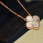 TimiCLOVER 15MM  GRAY MOTHER OF PEARL NECKLACE