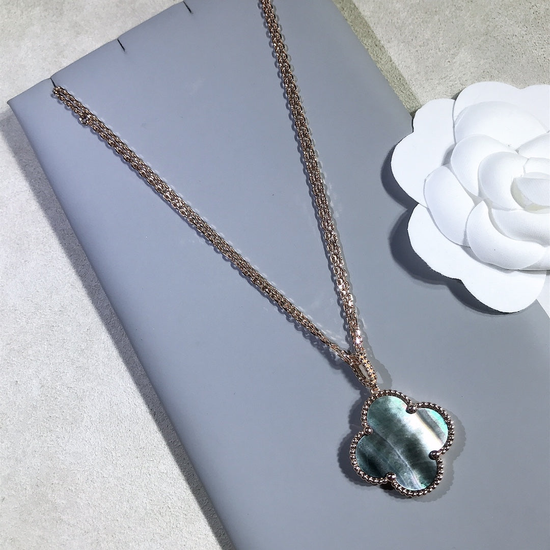 TimiCLOVER 25MM GOLD DARK MOP BIG CLOVER NECKLACE