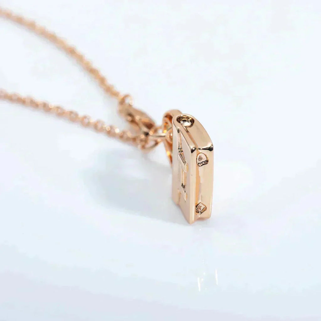 TimiAMULETTE PEDANT ROSE GOLD NECKLACE