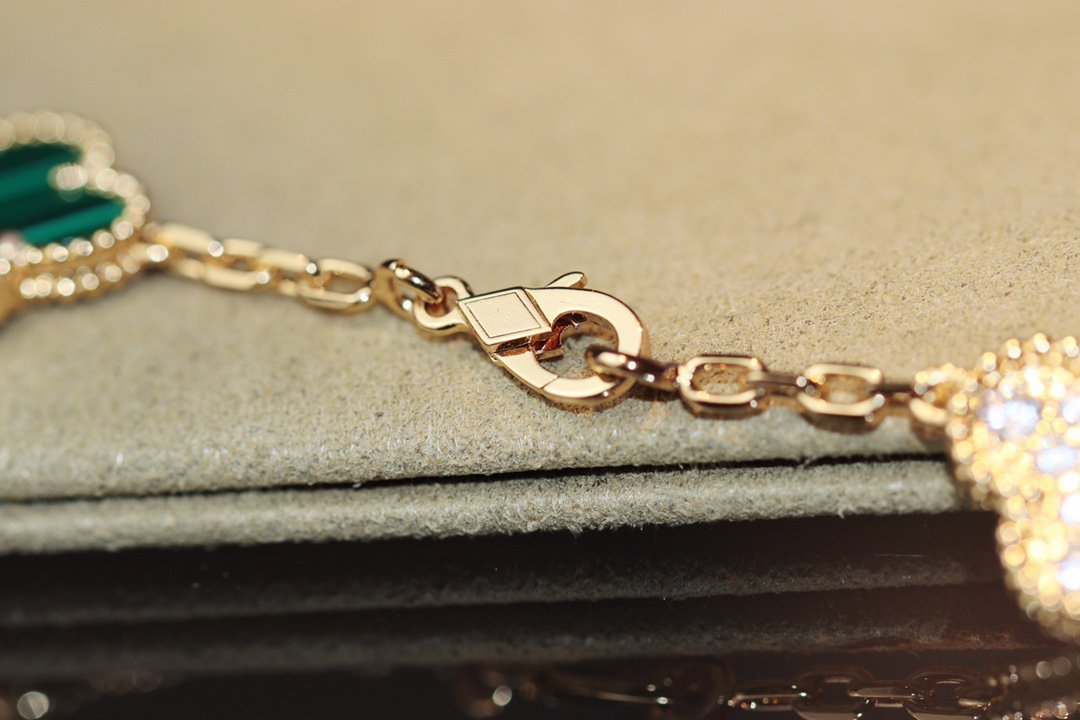 TimiCLOVER 20 MOTIFS ONYX ROSE GOLD