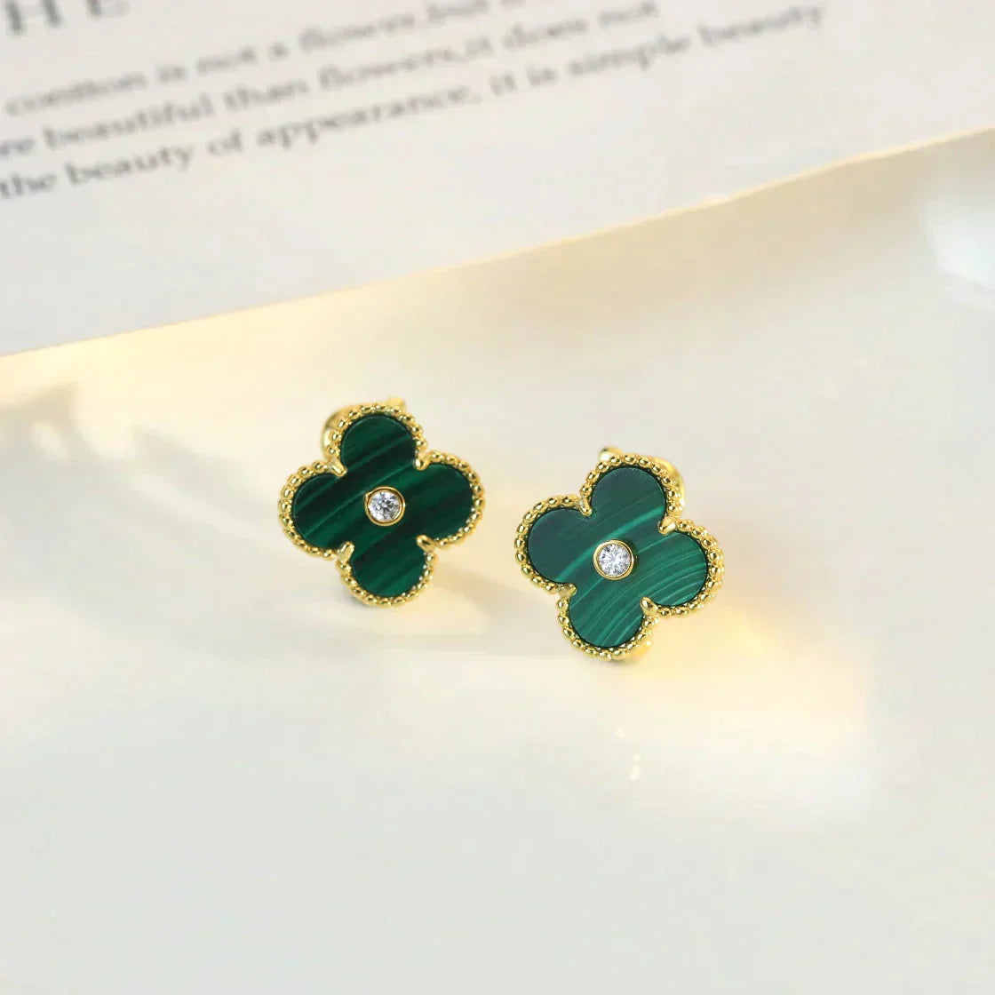 TimiCLOVER MEDIUM 1 MOTIFS MALACHITE DIAMOND EARRINGS