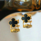 TimiCLOVER MEDIUM 1 MOTIFS  ONYX STUD EARRINGS