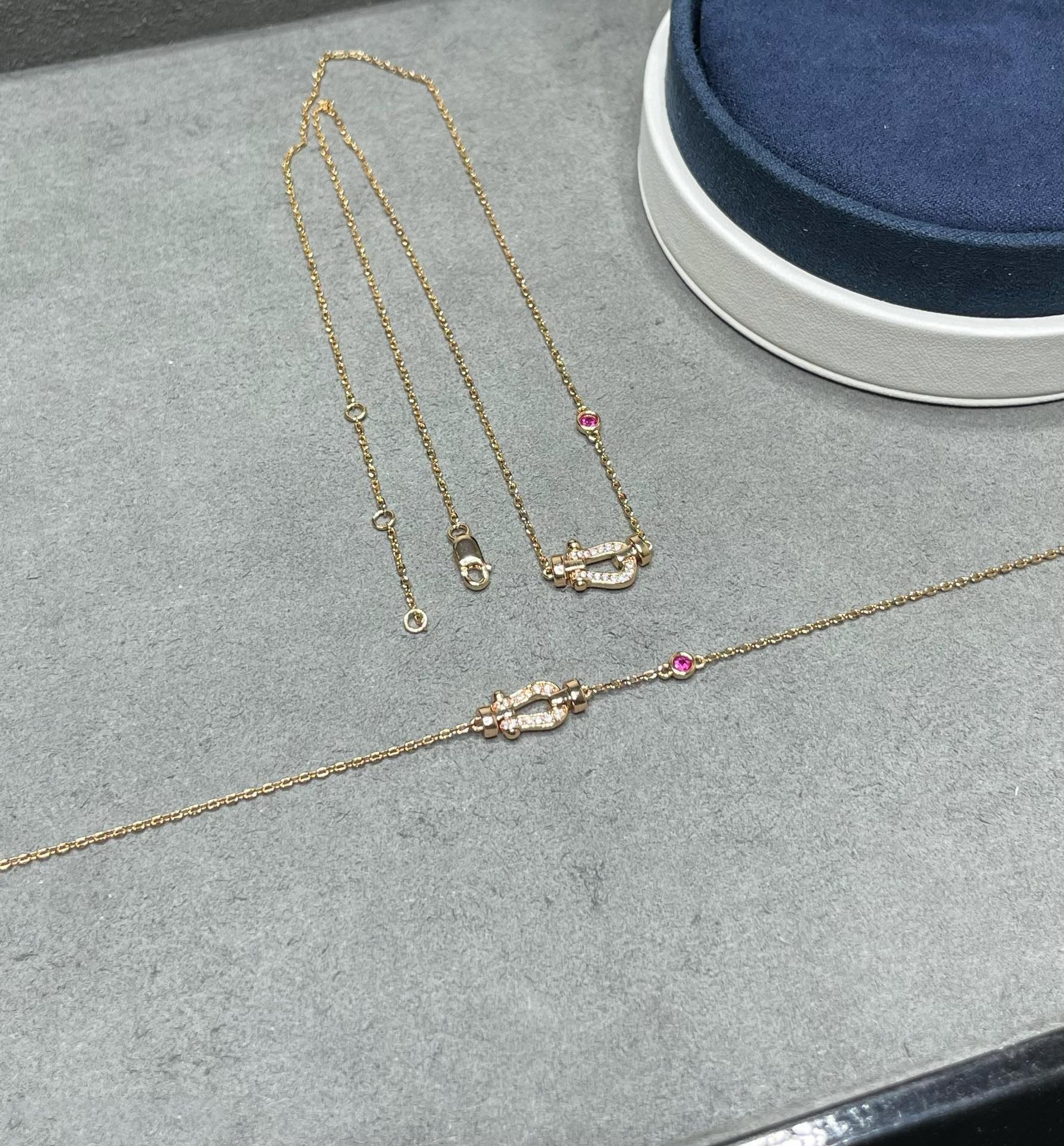 TimiFORCE 10 DIAMOND PINK GOLD NECKLACE