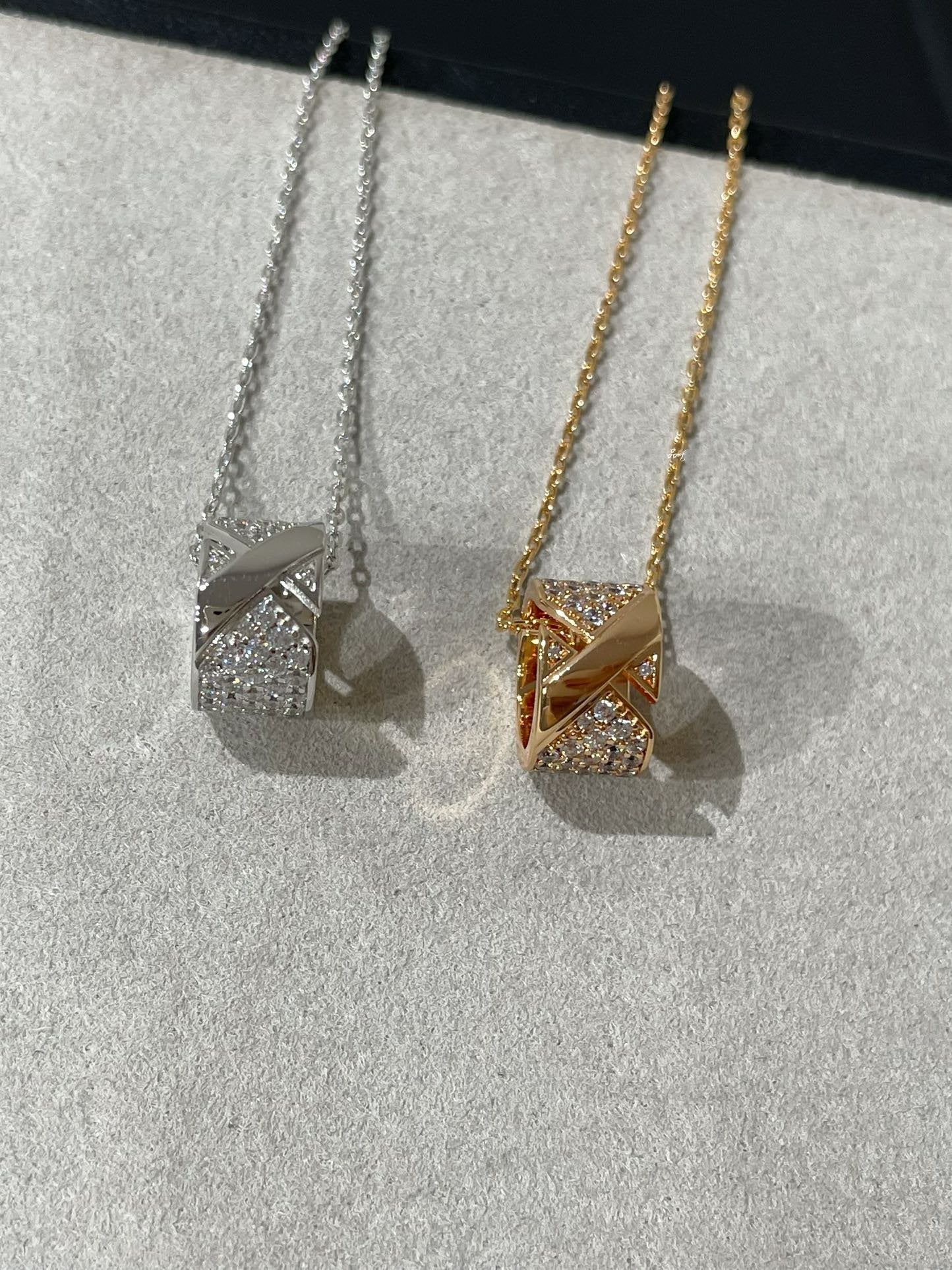 TimiLIENS EVIDENCE DIAMOND PAVED NECKLACE
