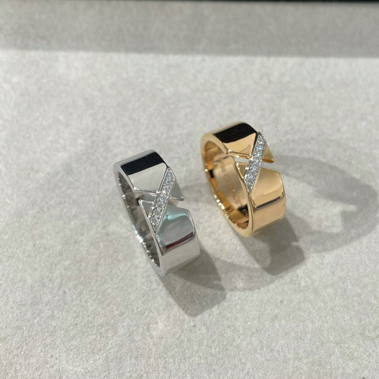 TimiLIENS EVIDENCE DIAOMOND RING