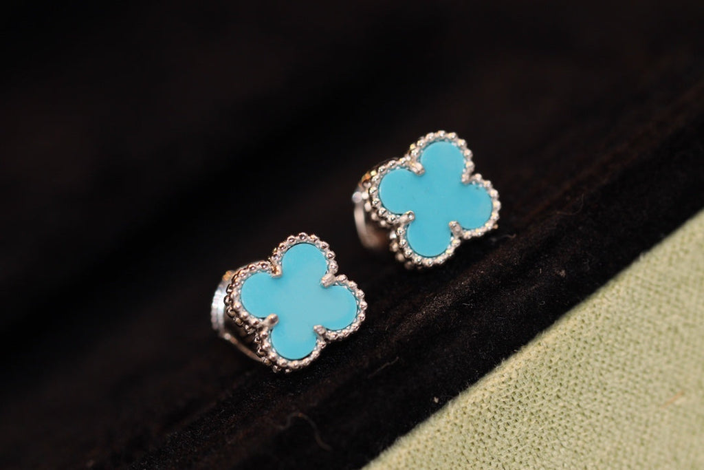 TimiCLOVER MINI TURQUOISE SILVER STUD EARRINGS