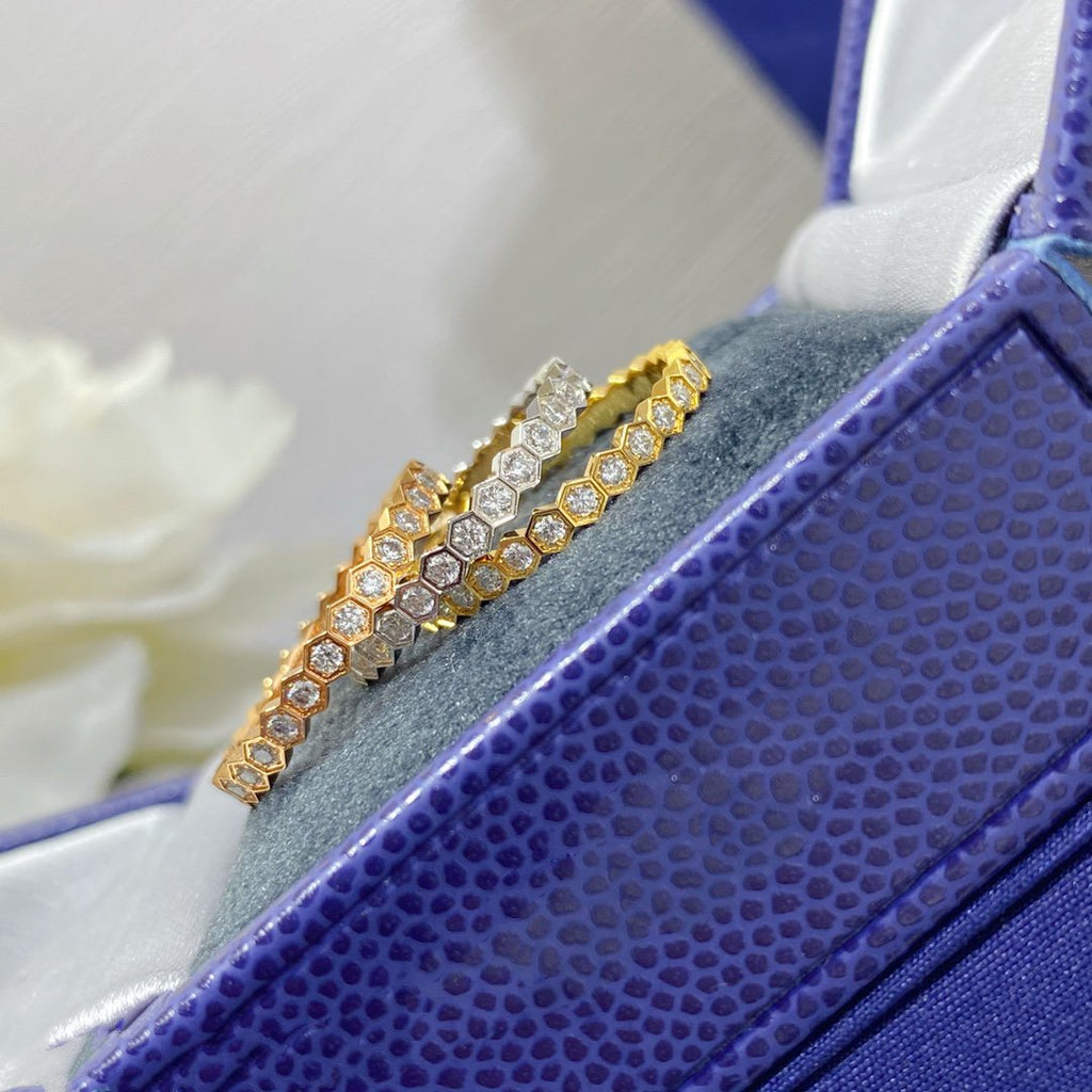 TimiBEE LOVE DIAMOND PAVED SMALL RING