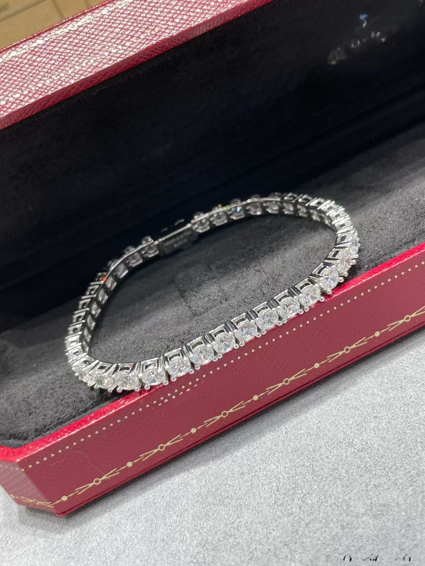 [Timi]TENNIS BRACELET WITH FULL DIAMOND SETTING