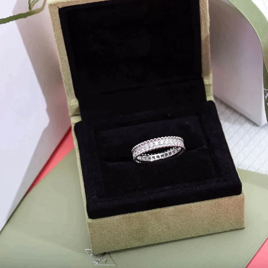 TimiPERLEE DIAMOND SILVER RING