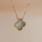 TimiCLOVER 15MM  GRAY MOTHER OF PEARL NECKLACE