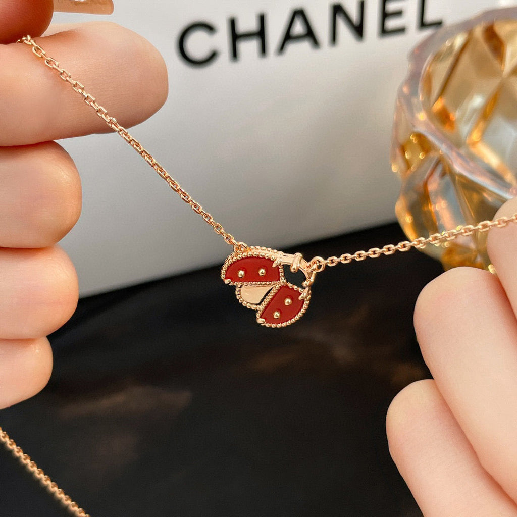 TimiLUCKY  CARNELIANS LADYBUG NECKLACE