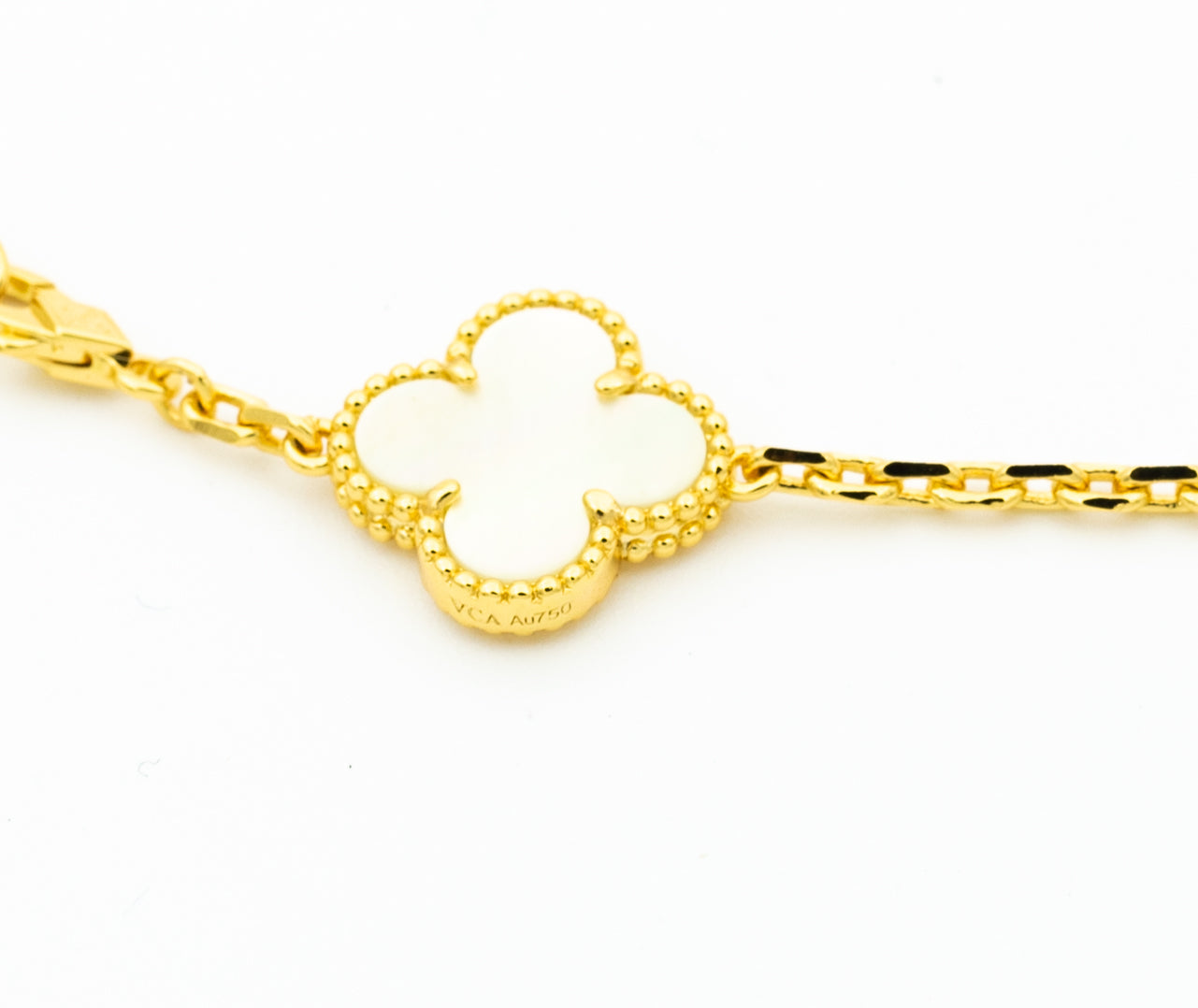 ¡®Timi¡¯CLOVER BRACELET 5 MOTIFS ONYX MOP