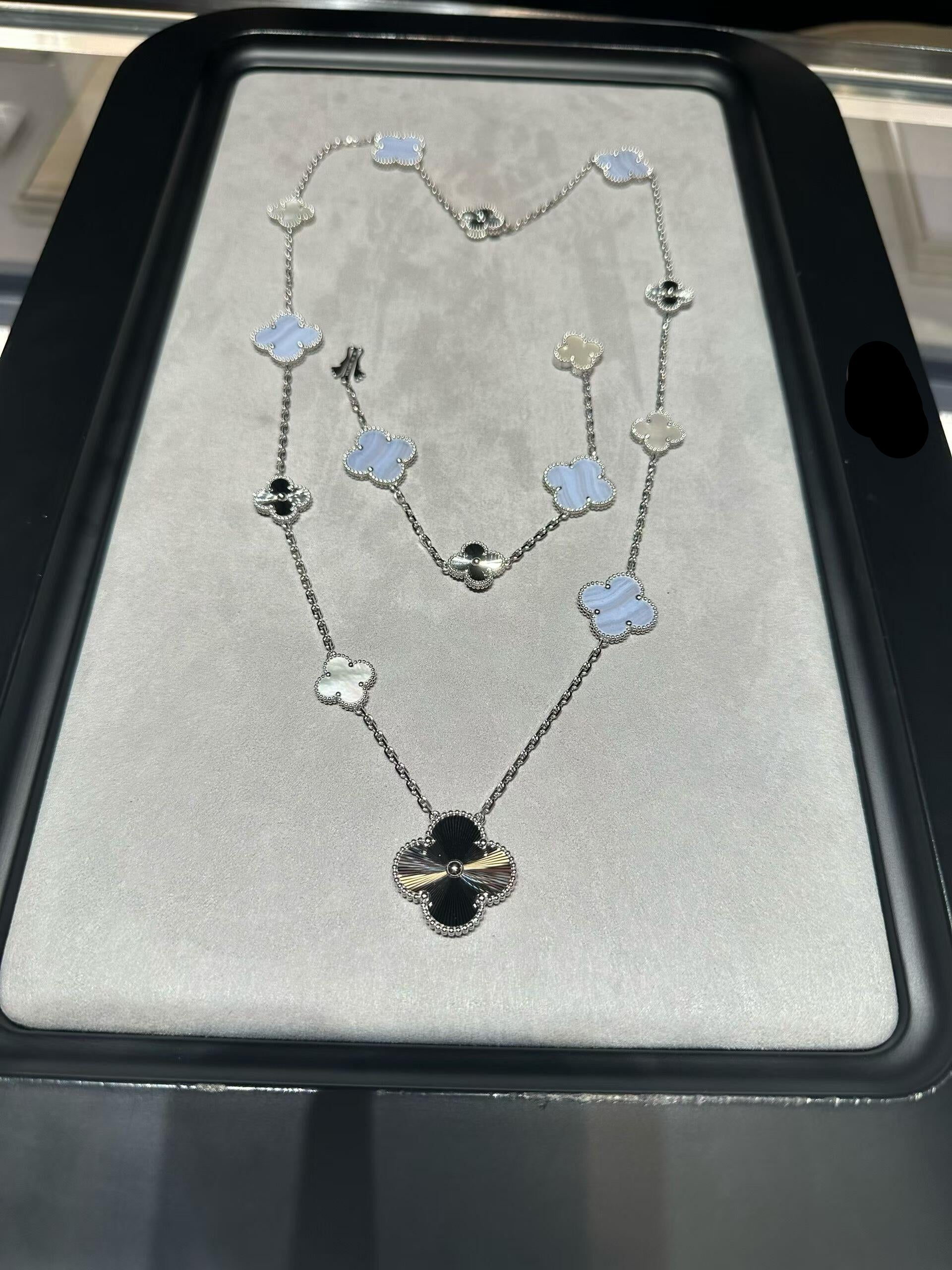 [Timi] 25 NEW CLOVER 15 MOTIFS PURPLE CHALCEDONY