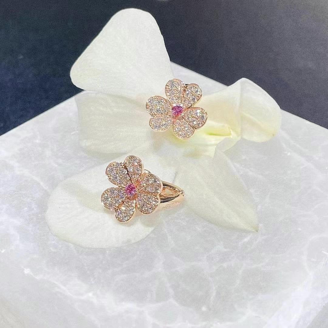 TimiFRIVOLE PINK GOLD FLOWER DIAMOND EARRINGS