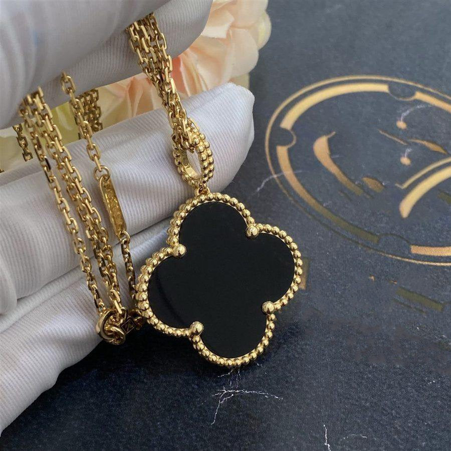 TimiCLOVER 25MM GOLD ONYX BIG CLOVER NECKLACE